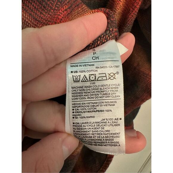 Evermore Taylor Swift Flannel Shirt Old Navy button down women’s size small - Picture 6 of 6